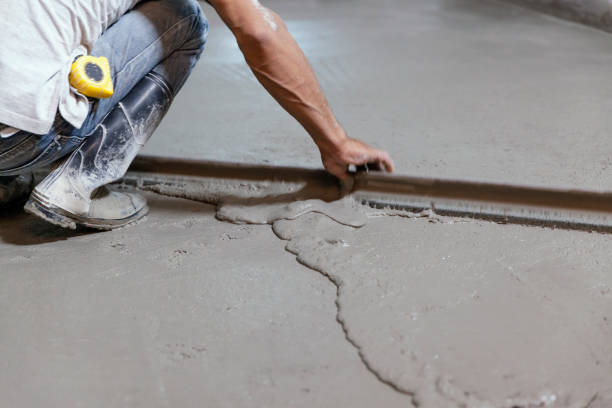 Best Commercial Concrete Services in Willimantic, CT